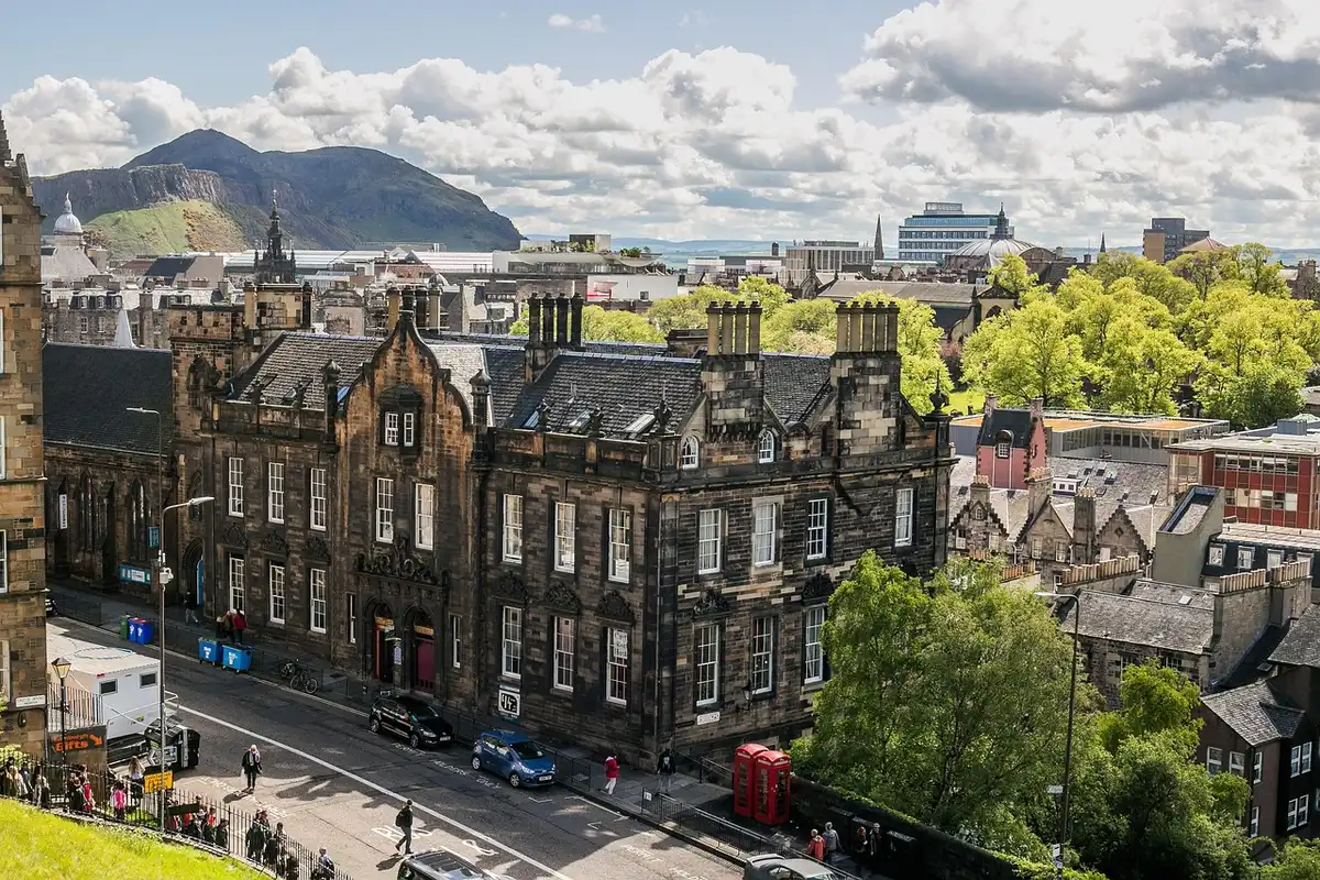 14 Strategies for Marketing Your Commercial Rental Property in Edinburgh