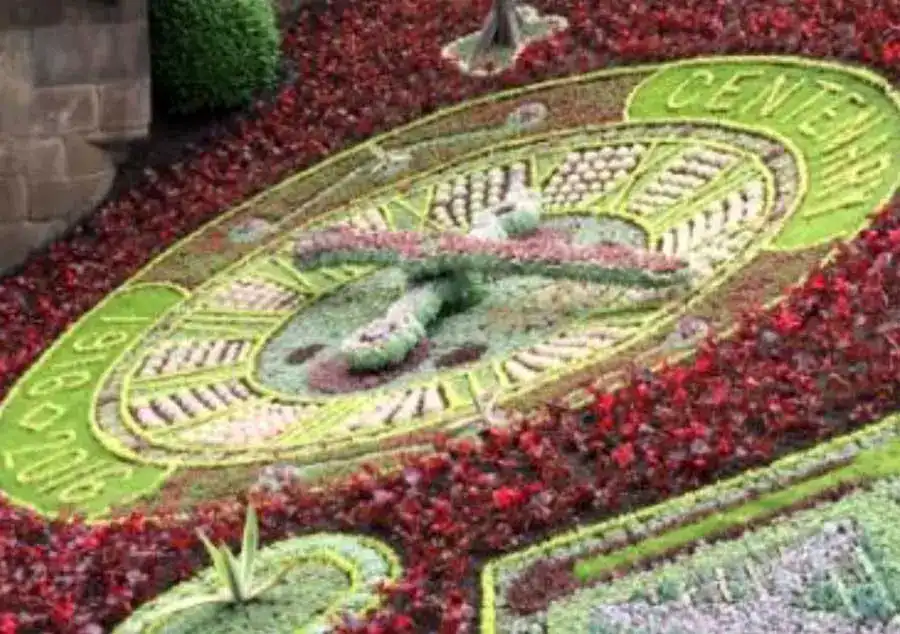 RIAS Edinburgh Floral Clock 2016