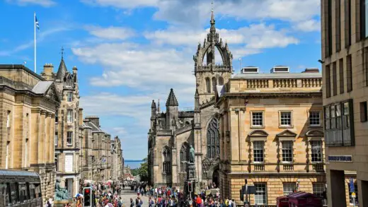 Edinburgh architectural treasures guide