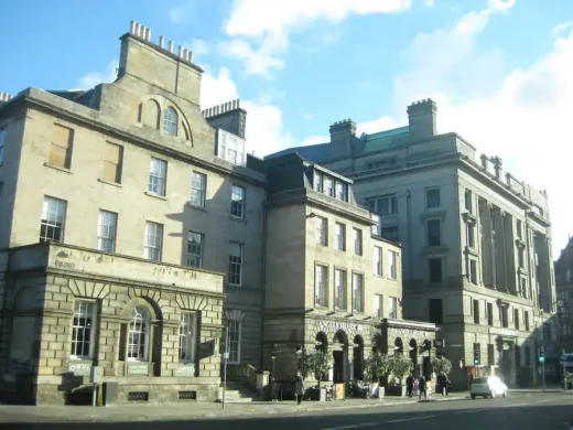 Edinburgh restaurants New Town Building near Charlotte Square