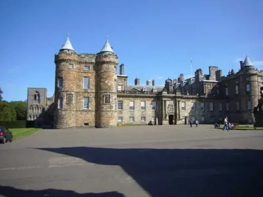 Palace of Holyroodhouse Edinburgh building