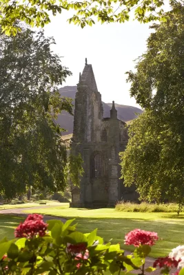 Holyroodhouse Gardens and Abbey Edinburgh