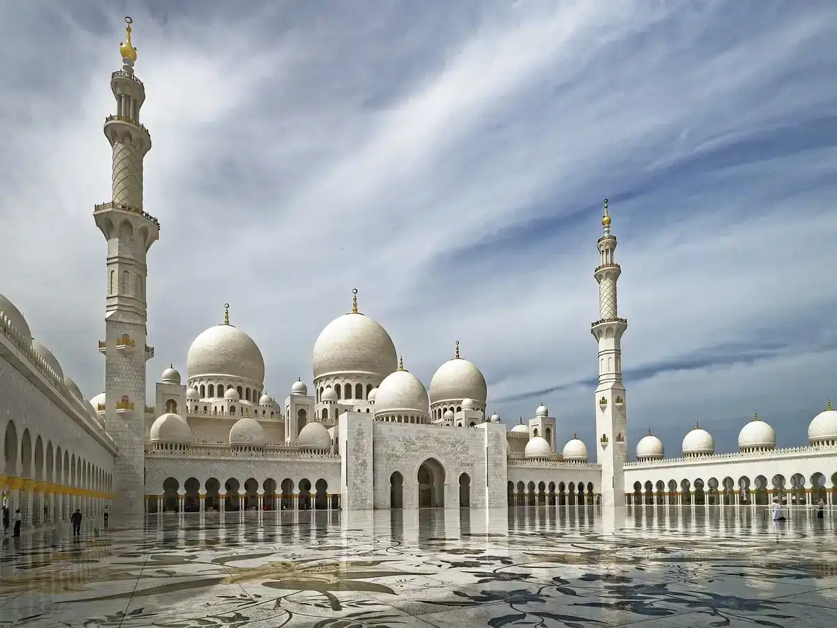 The ultimate Abu Dhabi package holidays UAE